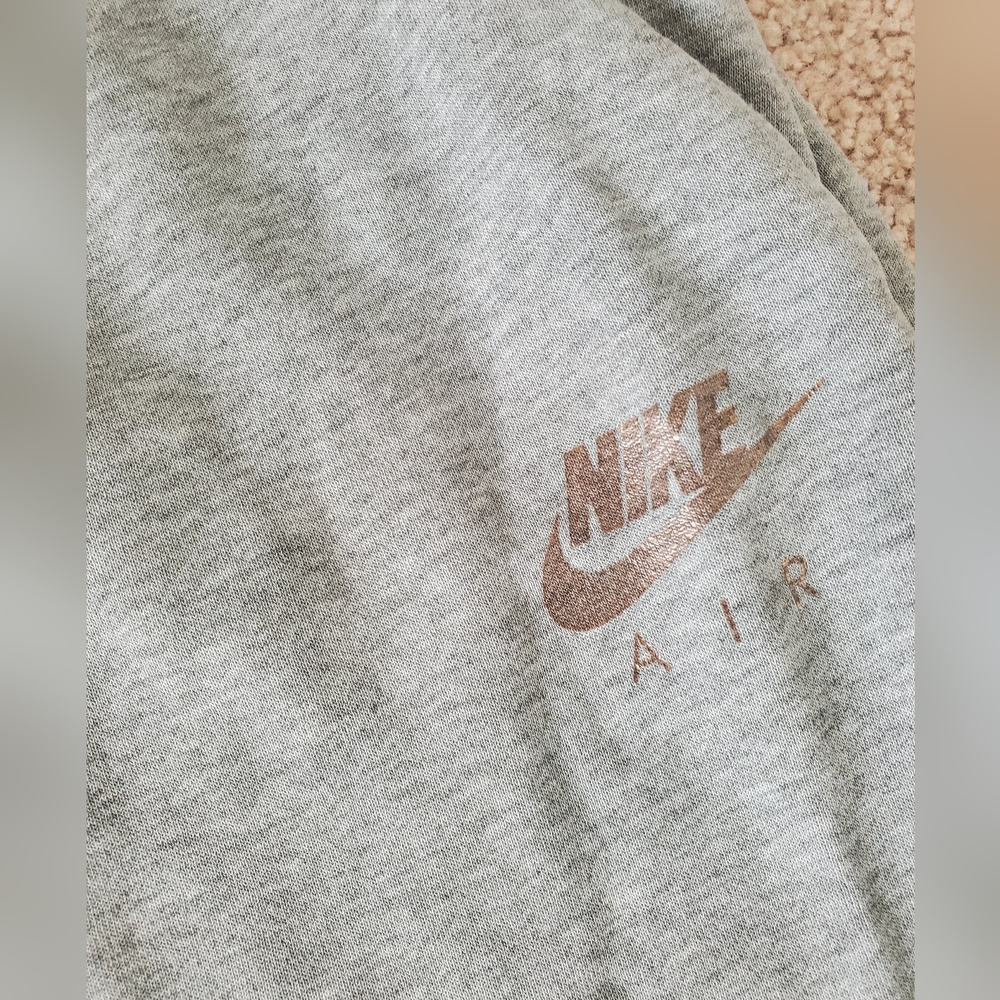 Nike Air sweatpants - Picture 7 of 8